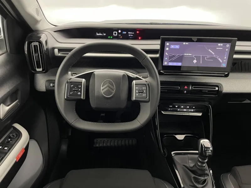 Image secondaire du véhicule 23