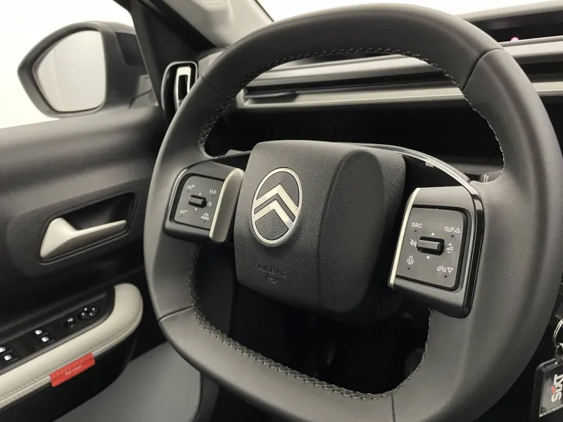 Image secondaire du véhicule 25