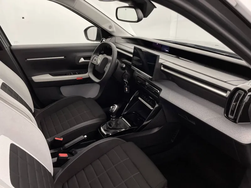 Image secondaire du véhicule 29