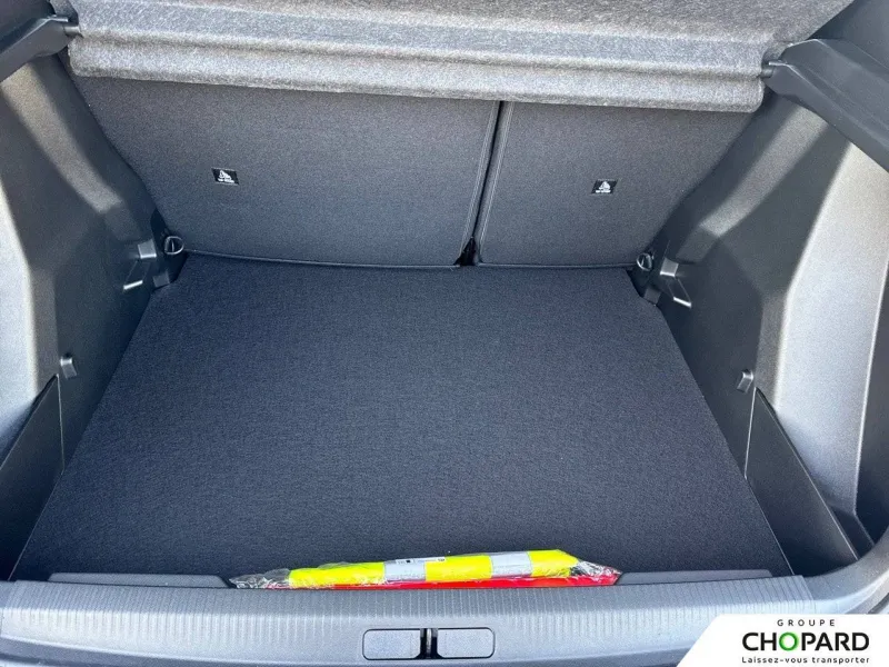 Image secondaire du véhicule 9