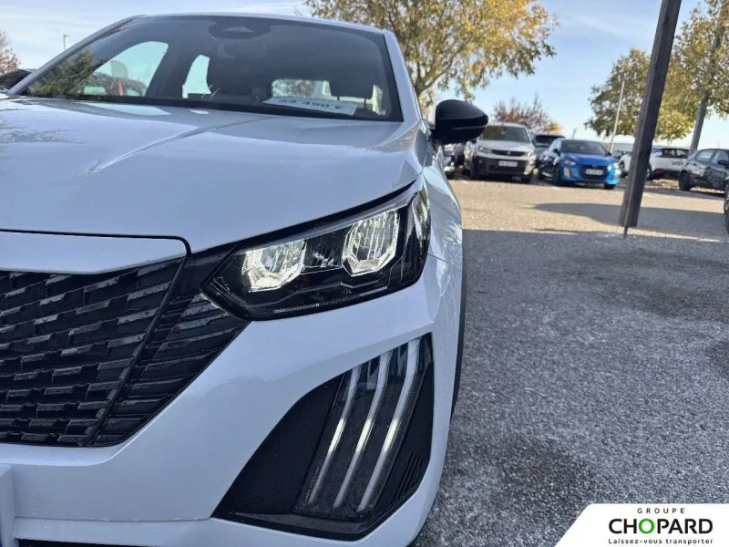 Image secondaire du véhicule 23