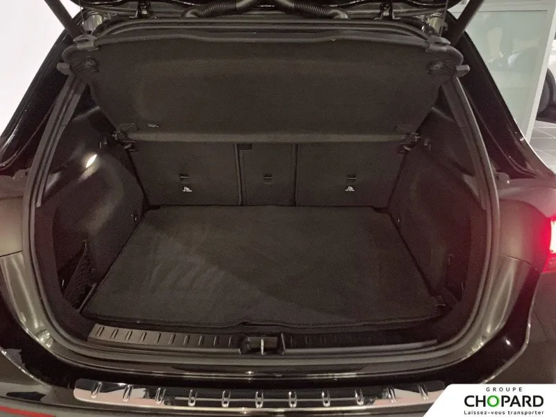 Image secondaire du véhicule 9