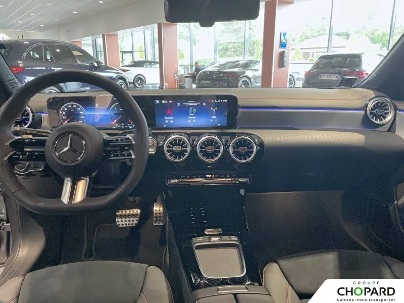 Image secondaire du véhicule 12