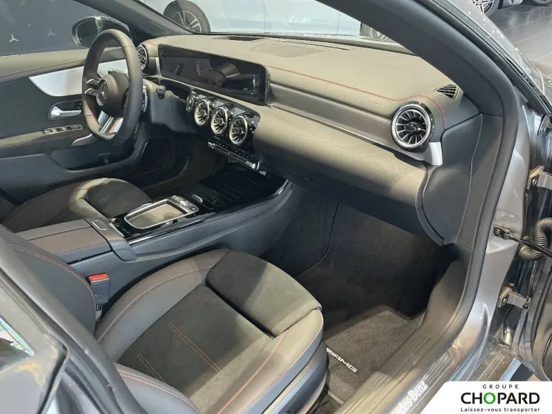 Image secondaire du véhicule 13