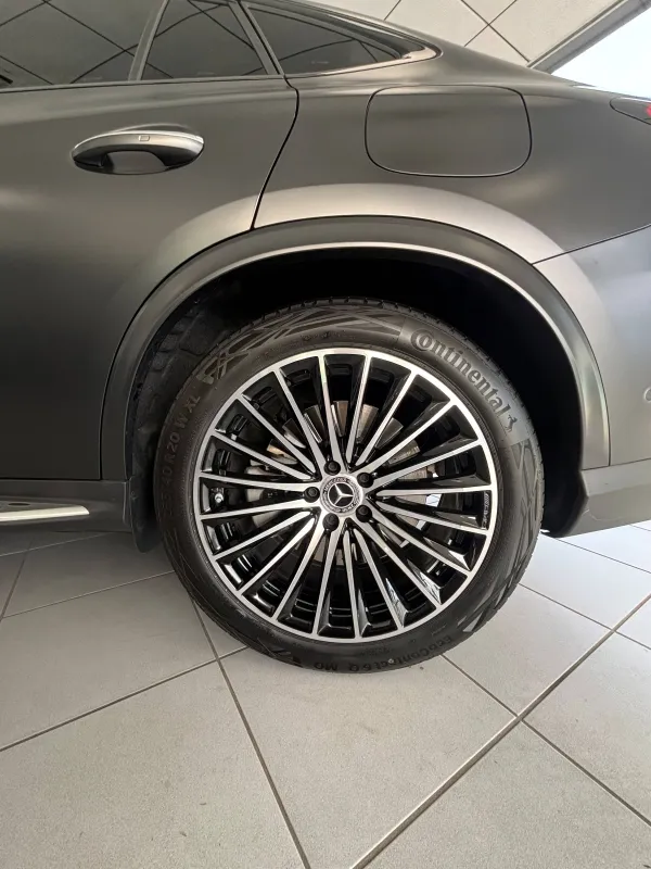 Image secondaire du véhicule 6