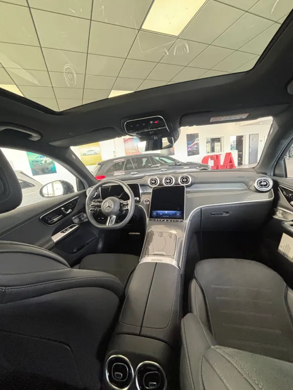 Image secondaire du véhicule 18