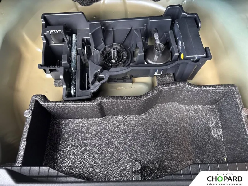 Image secondaire du véhicule 31