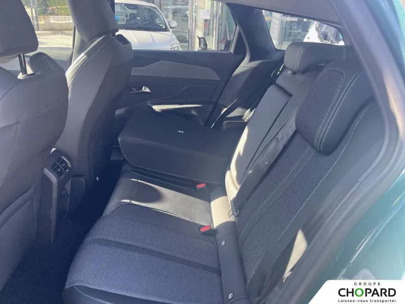 Image secondaire du véhicule 12