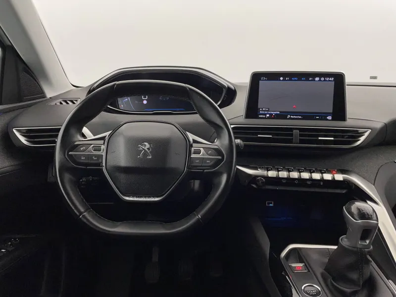 Image secondaire du véhicule 23