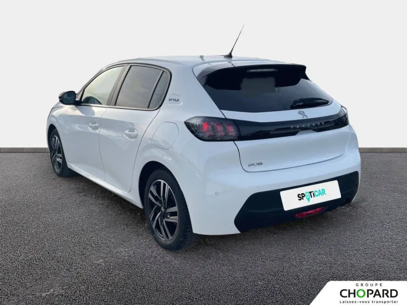 Image secondaire du véhicule 8