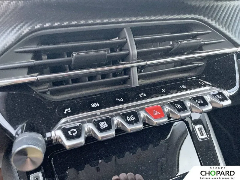 Image secondaire du véhicule 15