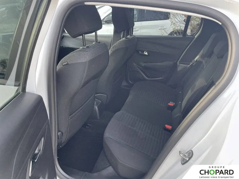 Image secondaire du véhicule 12