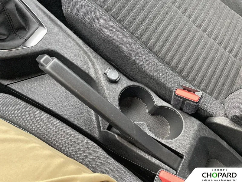 Image secondaire du véhicule 19