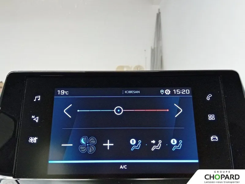 Image secondaire du véhicule 19