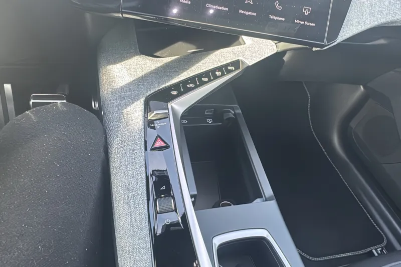 Image secondaire du véhicule 19