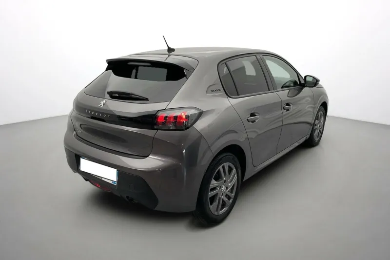 Image secondaire du véhicule 7