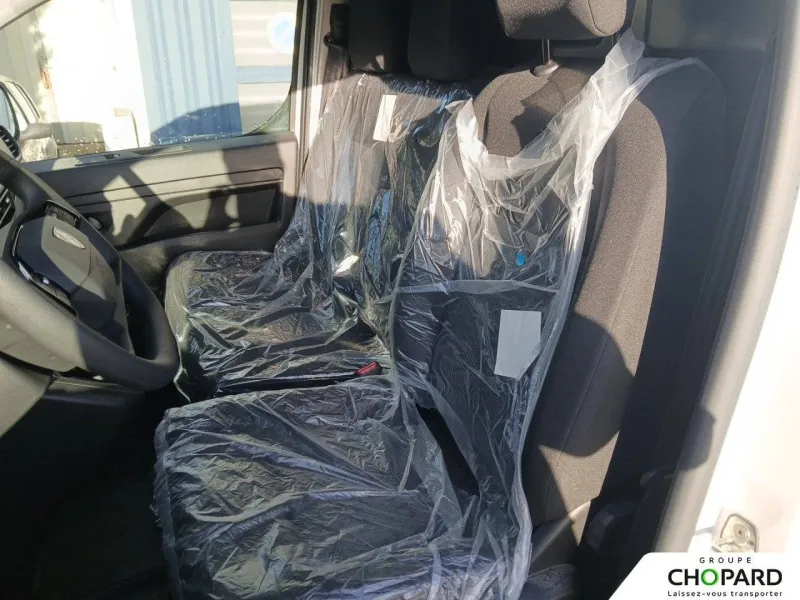 Image secondaire du véhicule 12