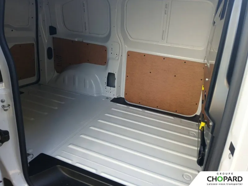 Image secondaire du véhicule 21