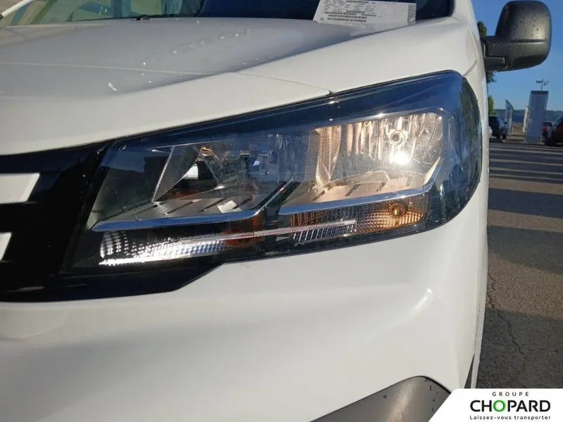 Image secondaire du véhicule 23