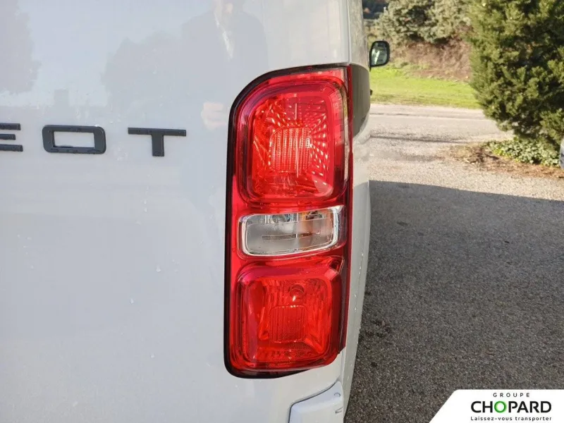 Image secondaire du véhicule 24