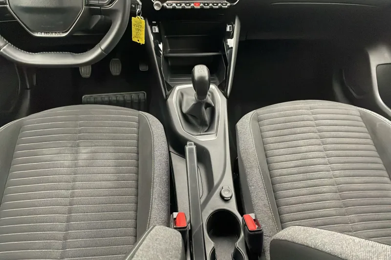 Image secondaire du véhicule 11