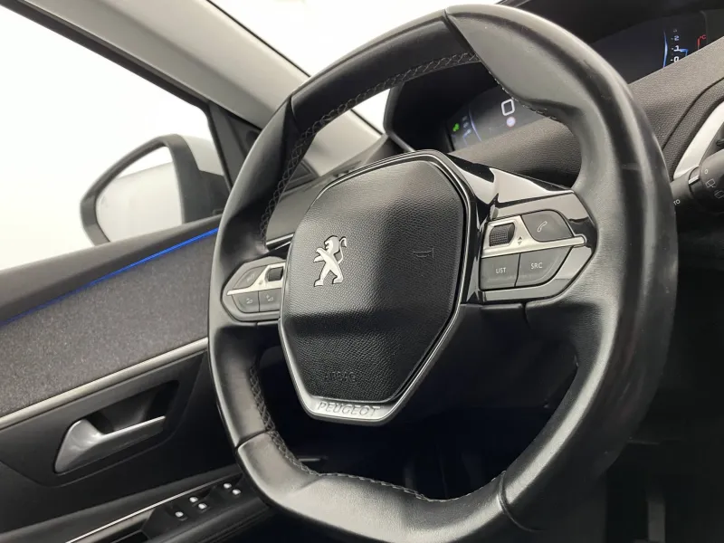 Image secondaire du véhicule 30