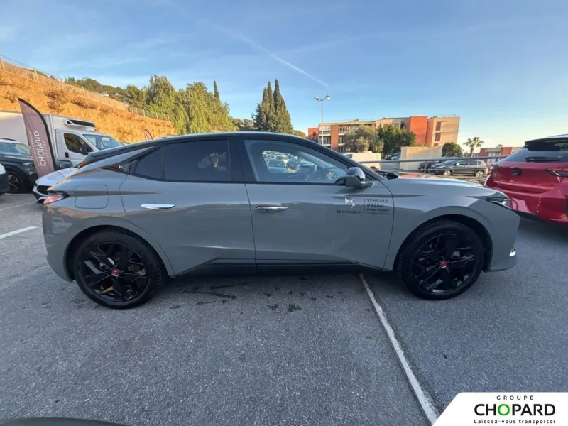 Image secondaire du véhicule 10