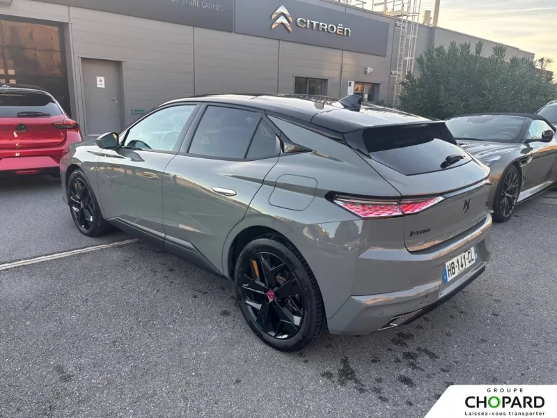 Image secondaire du véhicule 12