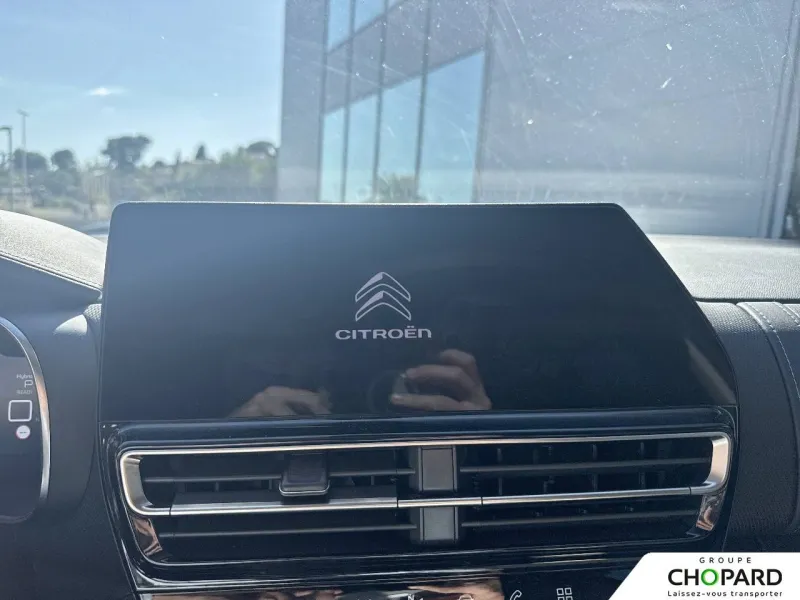 Image secondaire du véhicule 14