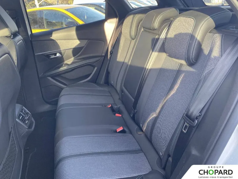 Image secondaire du véhicule 12