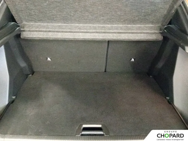 Image secondaire du véhicule 7