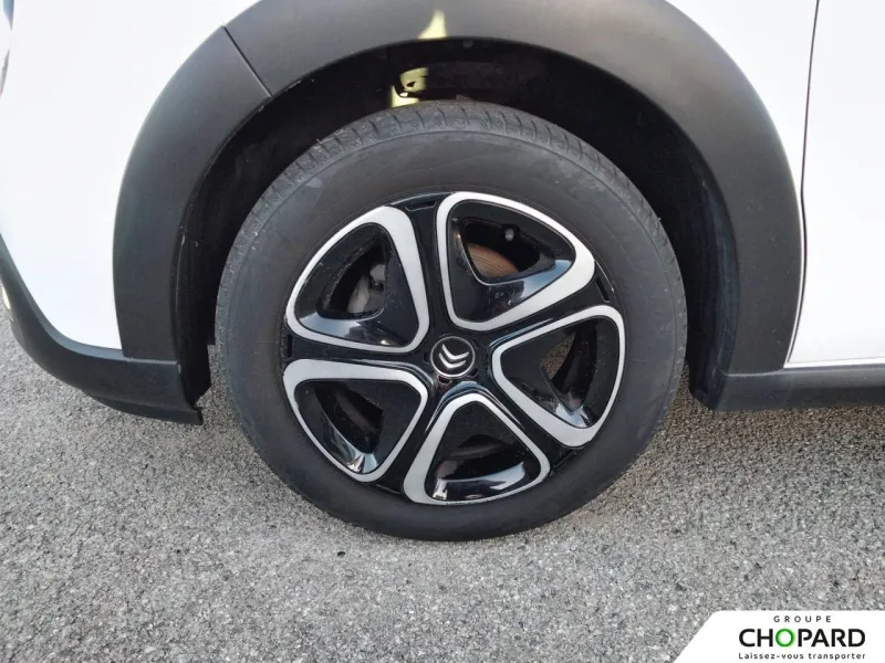 Image secondaire du véhicule 22