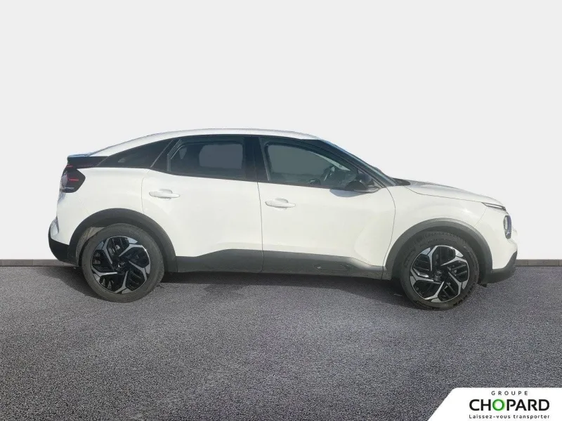 Image secondaire du véhicule 10