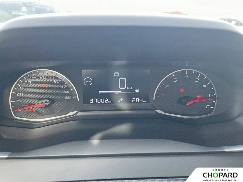 Image secondaire du véhicule 22