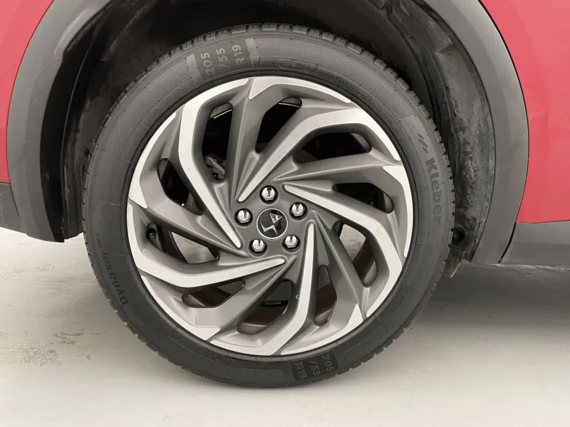 Image secondaire du véhicule 44