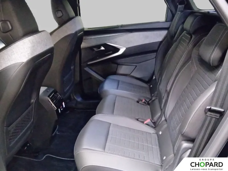 Image secondaire du véhicule 8