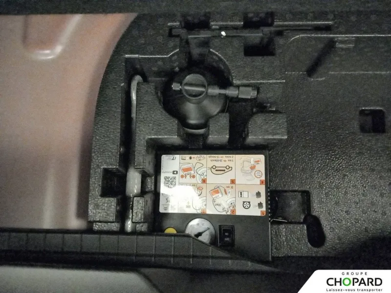 Image secondaire du véhicule 28