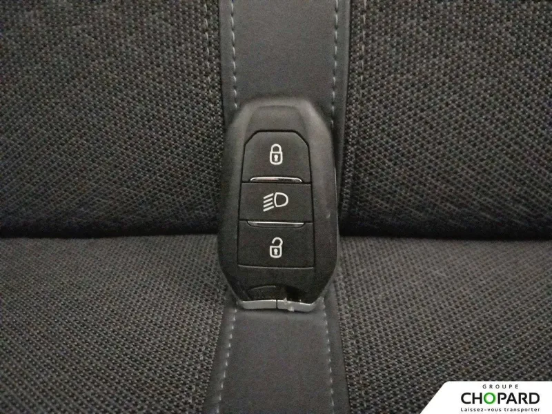 Image secondaire du véhicule 22