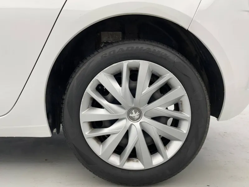 Image secondaire du véhicule 16