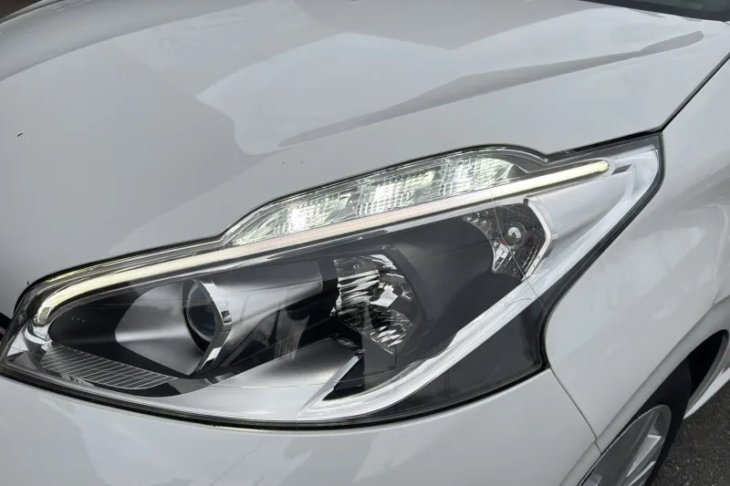 Image secondaire du véhicule 13