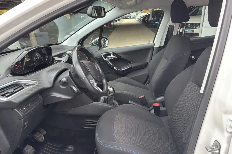 Image secondaire du véhicule 17