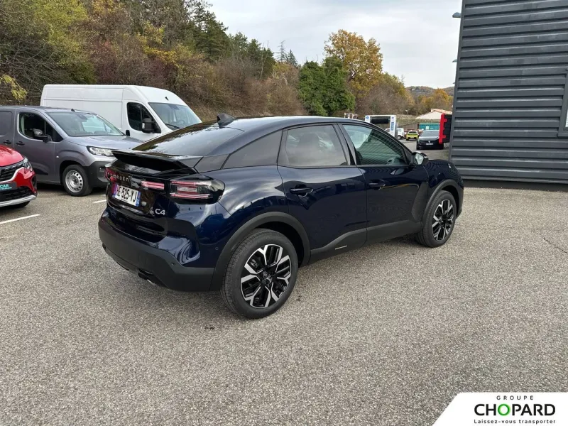 Image secondaire du véhicule 4