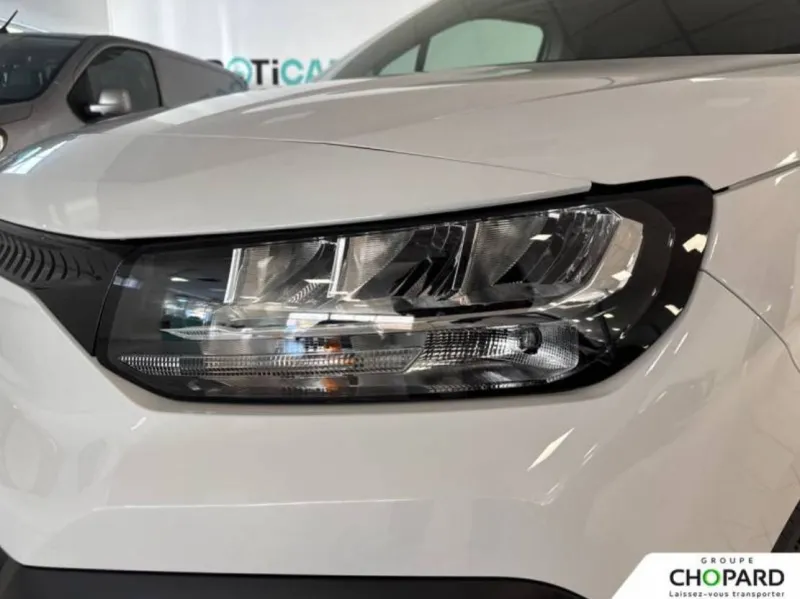 Image secondaire du véhicule 24