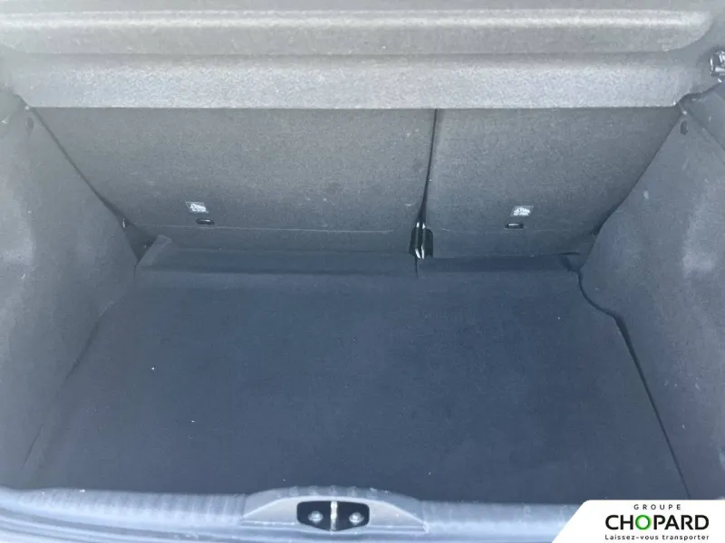 Image secondaire du véhicule 10