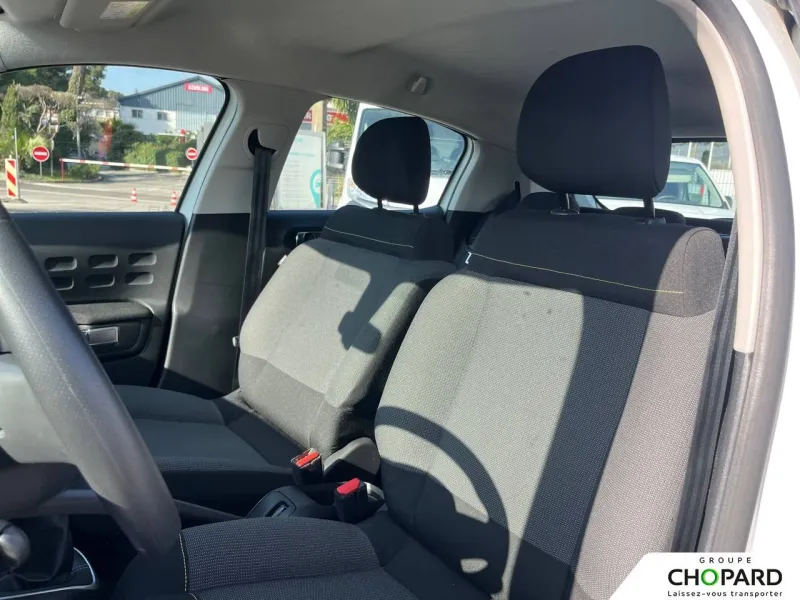 Image secondaire du véhicule 14