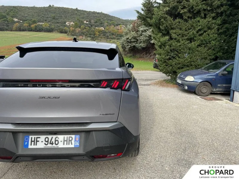 Image secondaire du véhicule 24