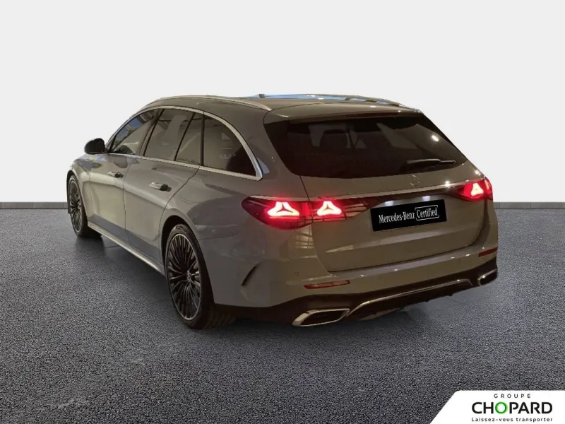 Image secondaire du véhicule 8