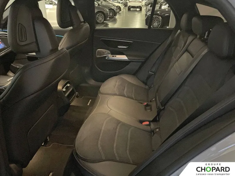 Image secondaire du véhicule 19