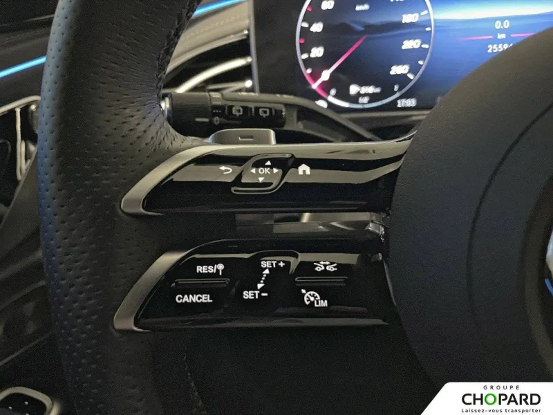 Image secondaire du véhicule 24