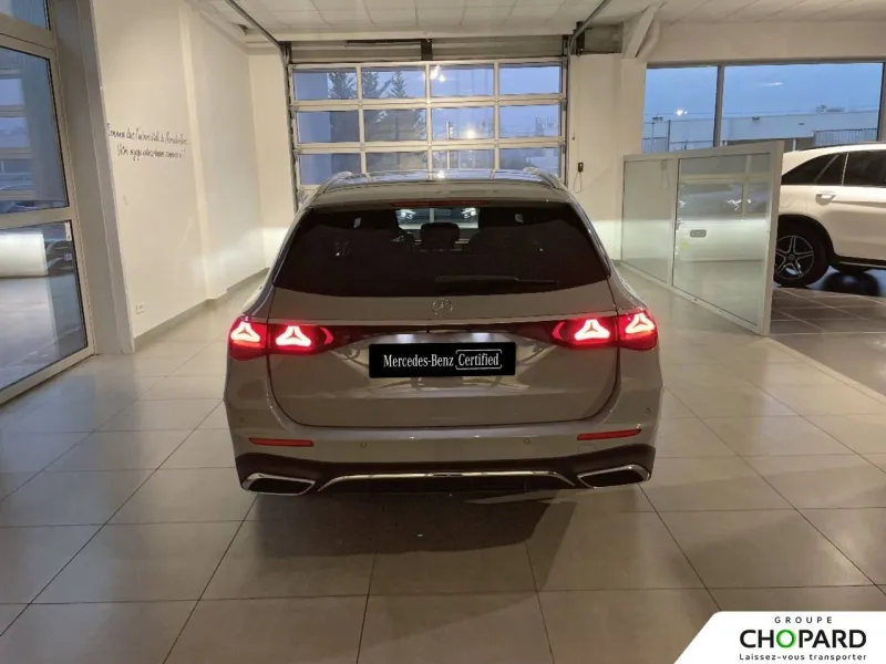 Image secondaire du véhicule 33